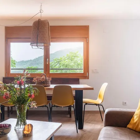 Hébergement de vacances Casa Acollidora I Familiar Amb Jardi I Barbacoa