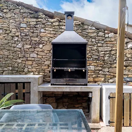 Holiday home Casa Acollidora I Familiar Amb Jardi I Barbacoa